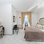 昂达维尔得酒店 普莱亚诺