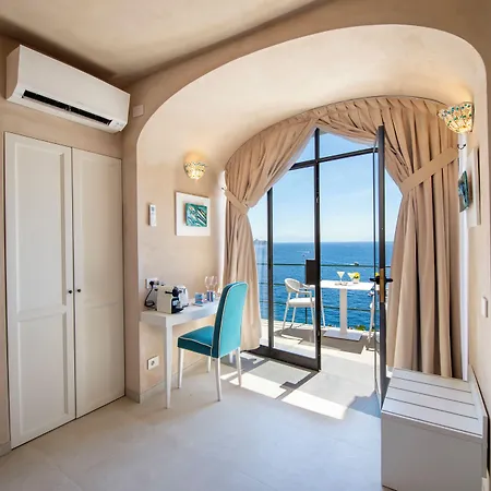 Onda 4* Praiano