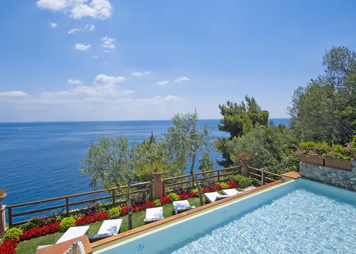 ホテル オンダ ヴェルデ 4*